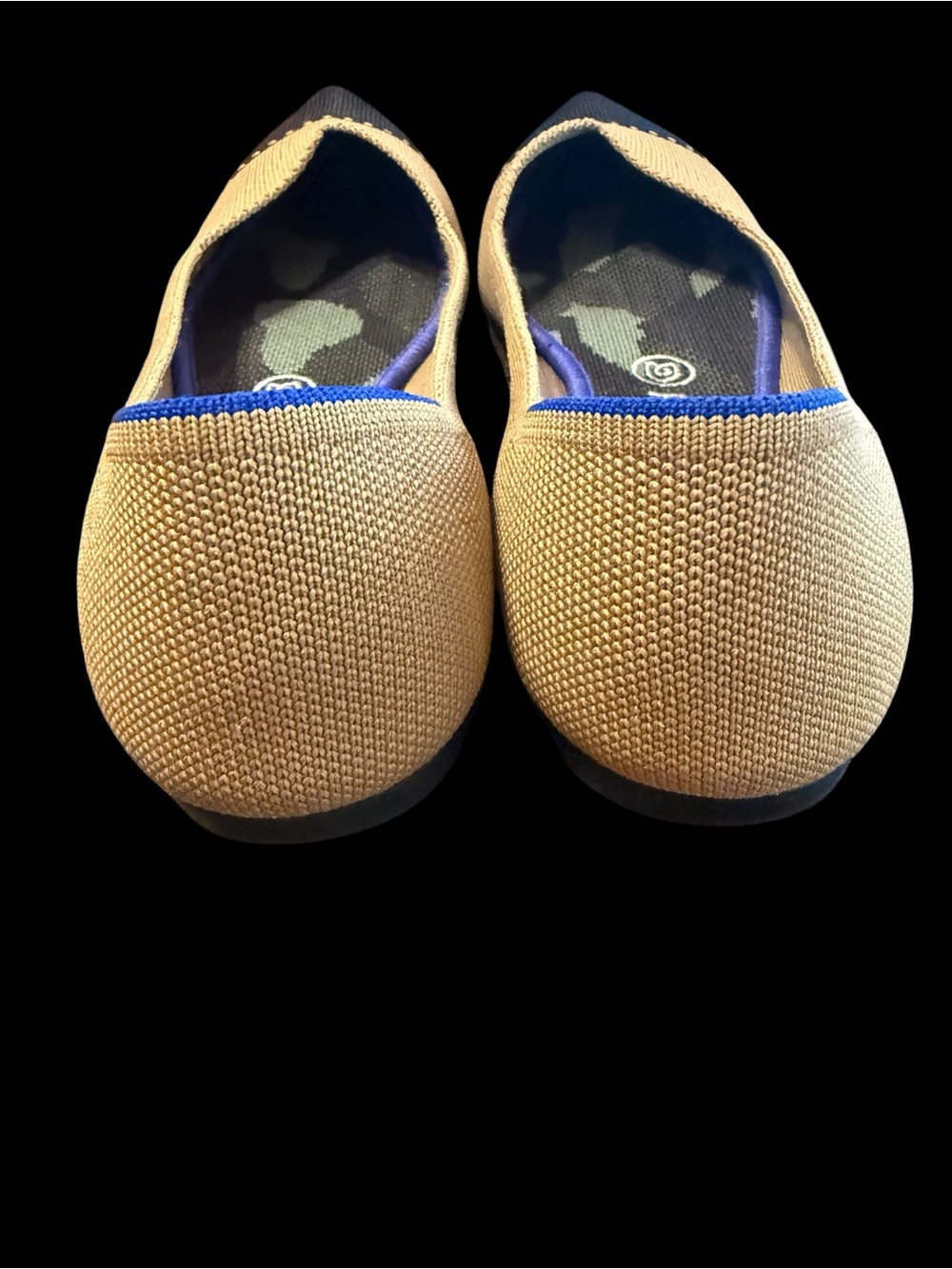 Rothy's retired Dune Two-Tone Pointed Ballet Flat in Tan and Navy 8.5W - Picture 3 of 4
